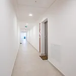 Penthouse - New - Modern & Quiet