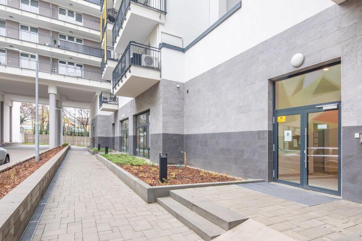 Penthouse - New - Modern & Quiet